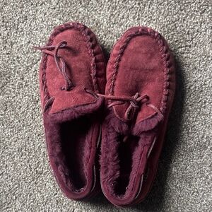 L.L. Bean Burgundy Suede Moccasin Slippers